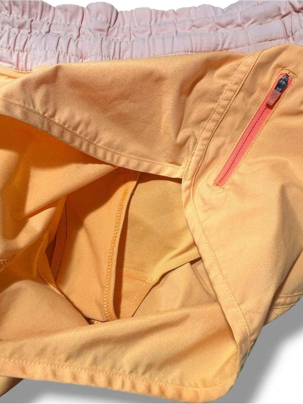 LULULEMON Women’s “Track That” Shorts 4” High Rise 2 Tone Orange Size 8 EUC!